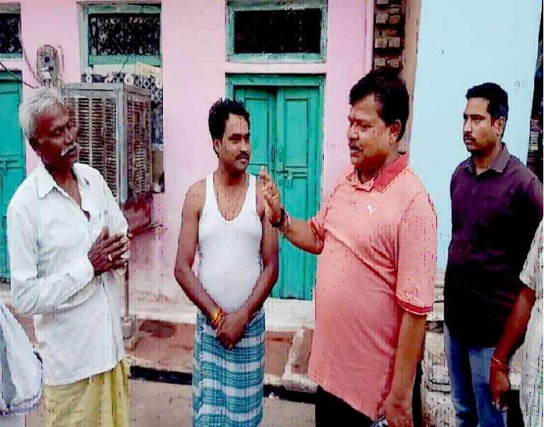 ऊर्जा मंत्री प्रद्युम्न सिंह तोमर ने गंदगी मिलने पर व्यक्त की नाराजगी