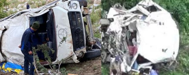 गंगोत्री हाईवे पर तीर्थयात्रियों से भरा टेंपो ट्रैवलर दुर्घटनाग्रस्त