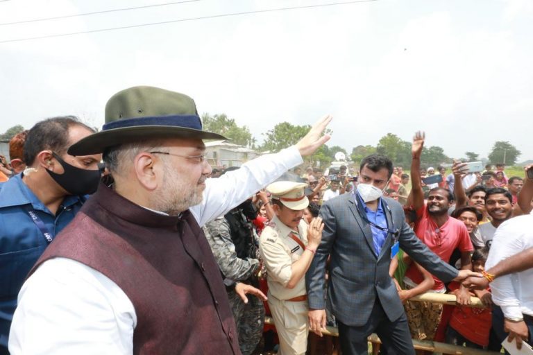 देश की सीमाओं को सुरक्षित करने के लिए सरकार आधुनिक तकनीक उपलब्ध करा रही है – अमित शाह