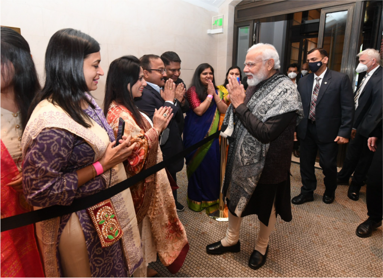 Berlin : PM Modi is greeted warmly by the Indian diaspora