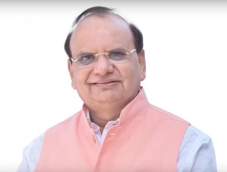 दिल्ली : CM कार्यालय के उप सचिव समेत दो SDM हुए सस्पेंड