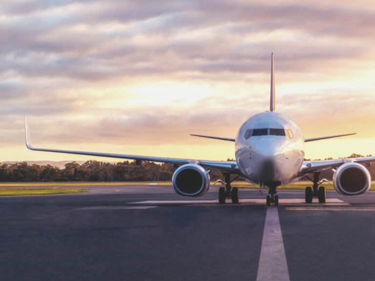 Civil Aviation Minister flagged off Direct flight between Delhi-Deoghar