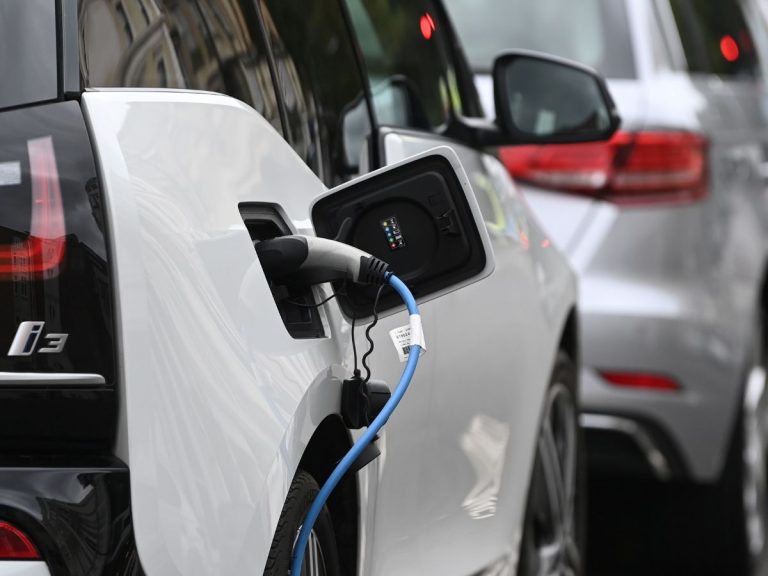 MoHI : Govt. Sanctioned 2,877 EV Charging Stations sanctioned under FAME–II