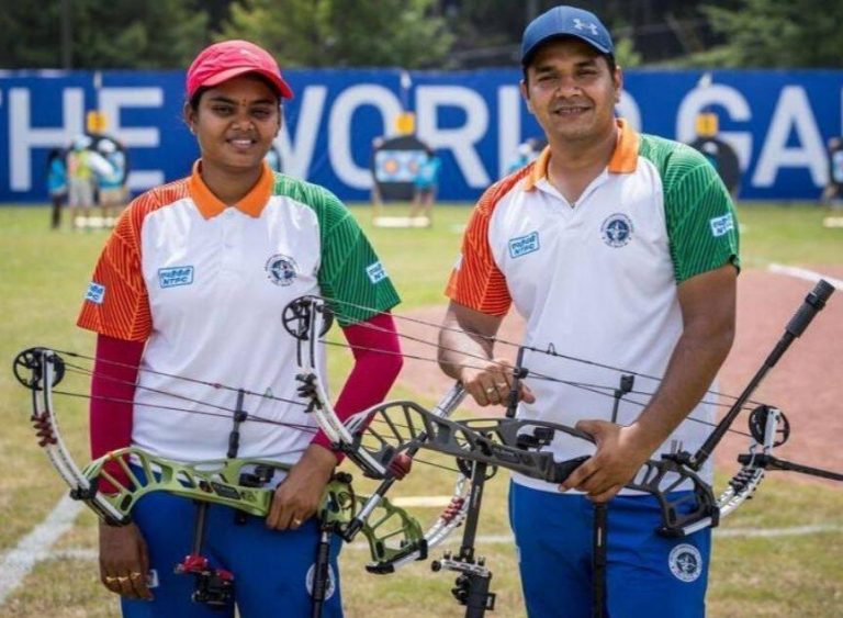 सीएम योगी ने कंपाउंड तीरंदाजी में कांस्य पदक जीतने पर अभिषेक वर्मा व ज्योति सुरेखा को बधाई दी