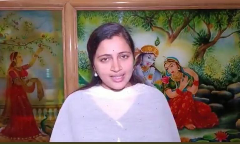 NDA राष्ट्रपति पद की उम्मीदवार द्रौपदी मुर्मू जी का शरद पवार को समर्थन करना चाहिए – नवनीत राणा