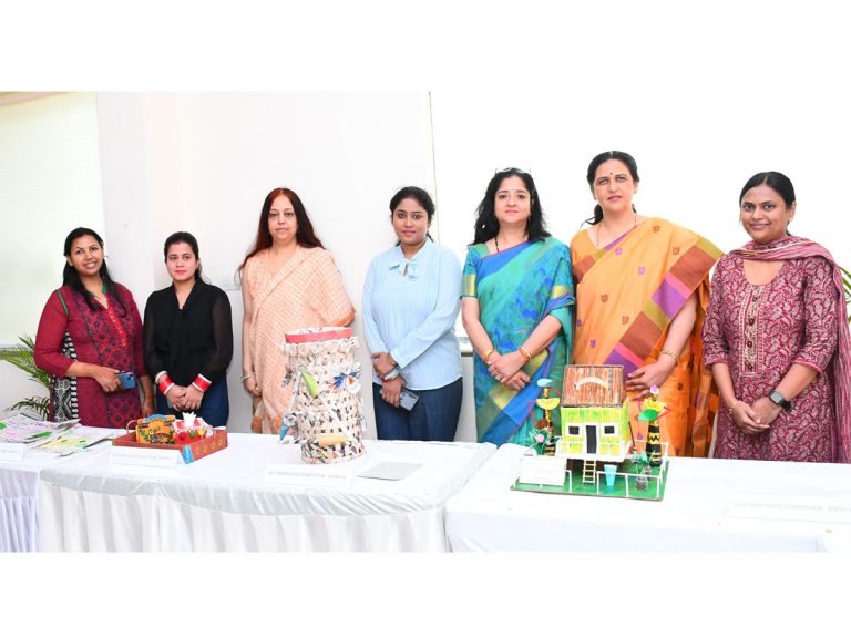 Indian Oil celebrates Swachhta Pakhwada with Best from Waste competition