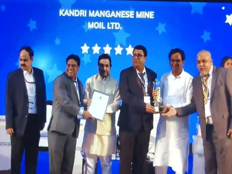 MOIL’s three mines bagged award at 6th National Conclave on Mines and Minerals