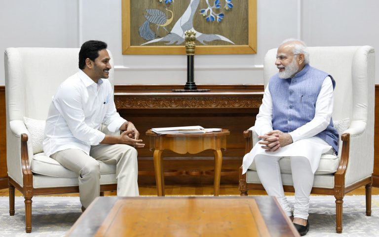 दिल्ली : आंध्र प्रदेश के मुख्यमंत्री जगन मोहन रेड्डी ने पीएम मोदी से की मुलाकात