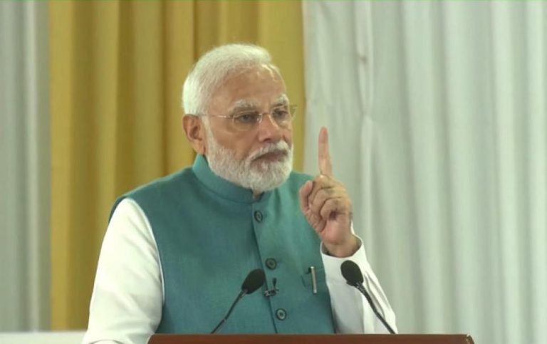अपनी बेटियों के प्रदर्शन से तो पूरा देश उत्साहित है – पीएम मोदी