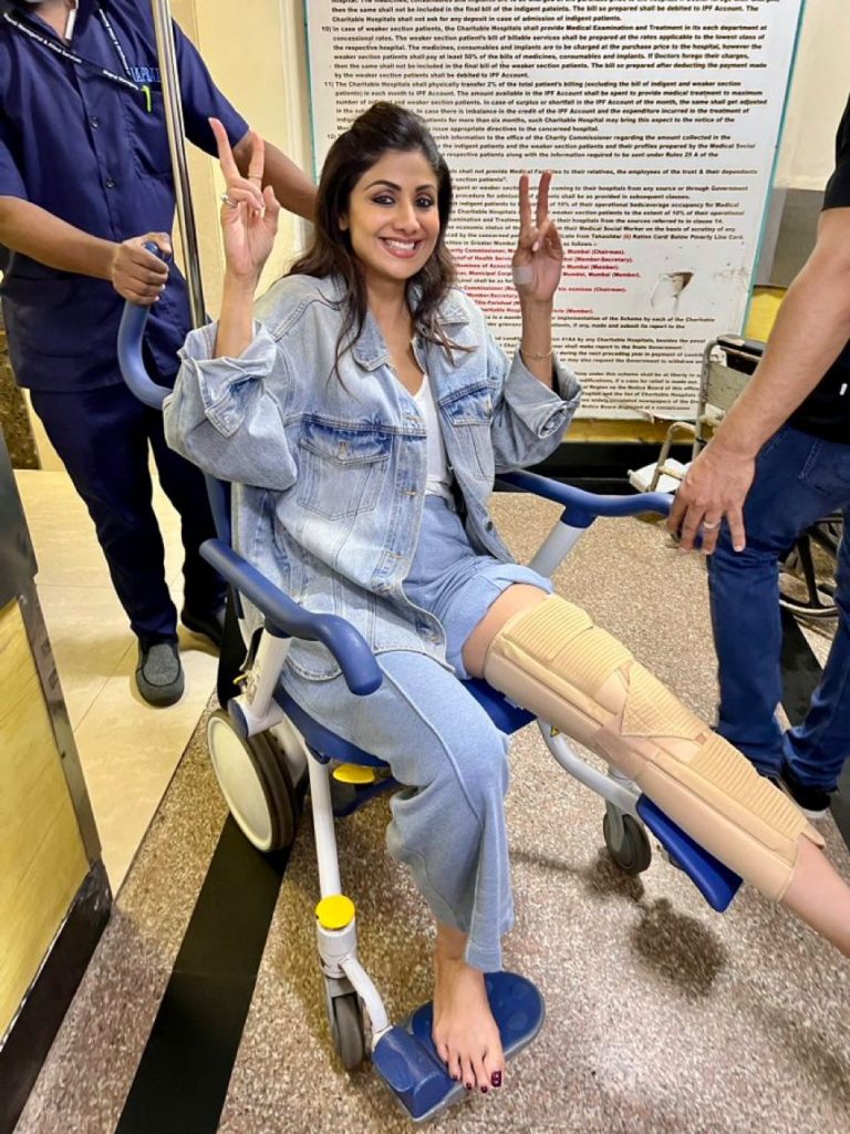 Shilpa Shetty को लगी चोट, हॉस्पिटल से सामने आई तस्वीर