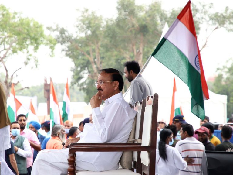 ‘Har Ghar Tiranga’, VP Venkaiah Naidu Flags off Bike Rally from Red Fort