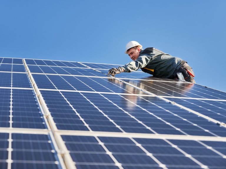 ENGIE collaborates with NSDC to train 600 Youth in Solar Module programs