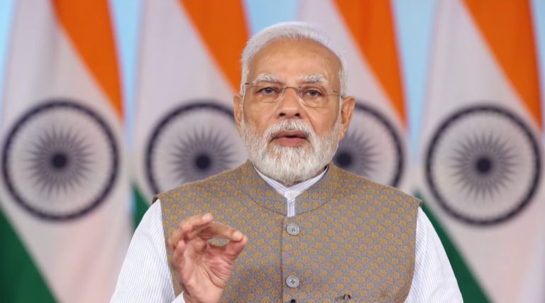 बीते 8 वर्षों में देश ने भगवान विश्वकर्मा की प्रेरणा से नई योजनाएं शुरू की हैं – पीएम मोदी
