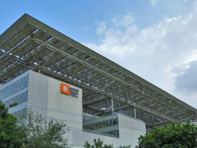 REC Limited earns ‘Maharatna’ status