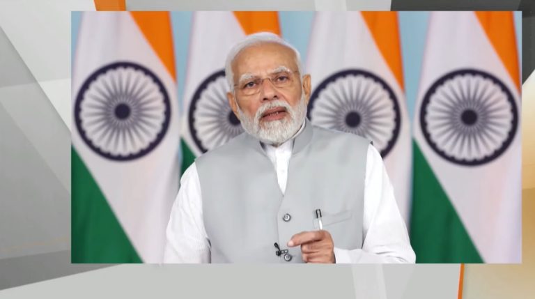भारत कई मायनों में आत्मनिर्भर बन रहा है-पीएम मोदी