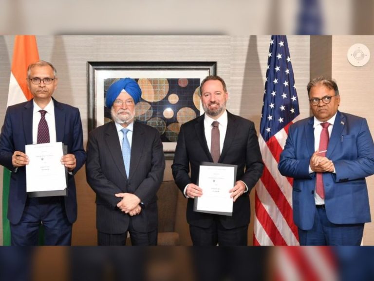IGL signs an MOU with Baker Hughes in Houston