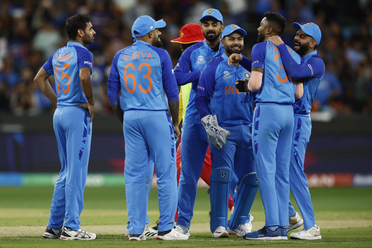 T20WorldCup: भारत ने जिम्बाब्वे को 71 रनों से हराया, एडिलेड में सेमीफाइनल इंग्लैंड के साथ