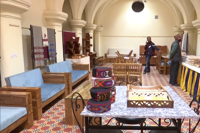 शिमला: कैदियों द्वारा बनाए उत्पादों की प्रदर्शनी लगाई गई