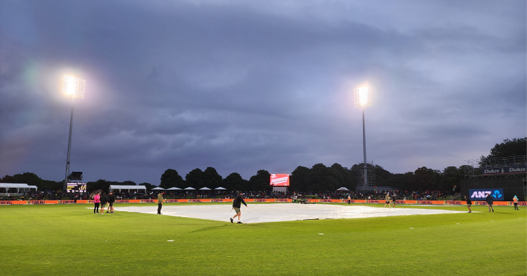 IND vs NZ ODI सीरीज: तीसरा वनडे बारिश की वजह से हुआ रद्द, न्यूजीलैंड ने सीरीज 1-0 से जीती