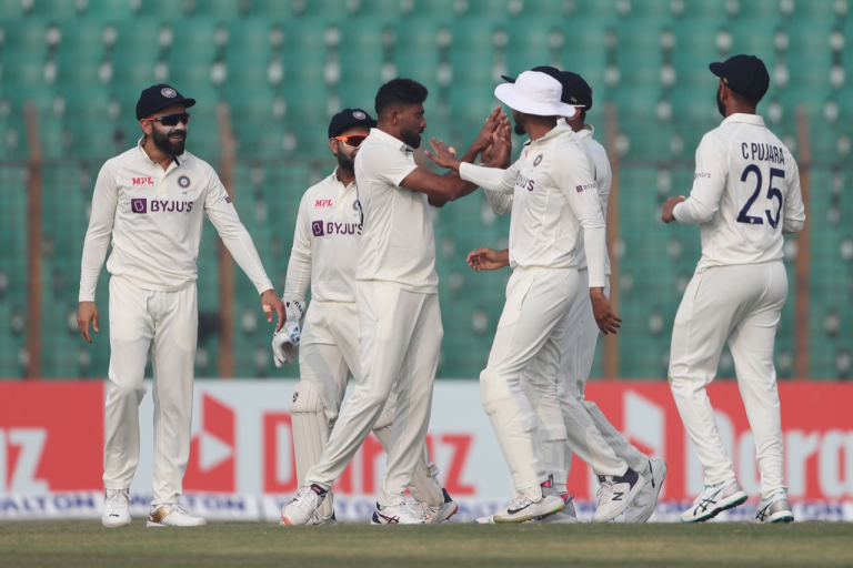 IND vs BAN 1st Test: दूसरे दिन का खेल समाप्त, भारत के पास 271 रन की बढ़त, बांग्लादेश का स्कोर 133-8
