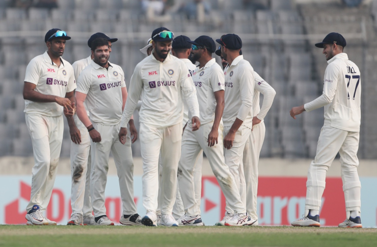 IND vs BAN 2nd Test: पहले दिन का खेल समाप्त, बांग्लादेश 227 रन पर ढेर, भारत का स्कोर 19-0