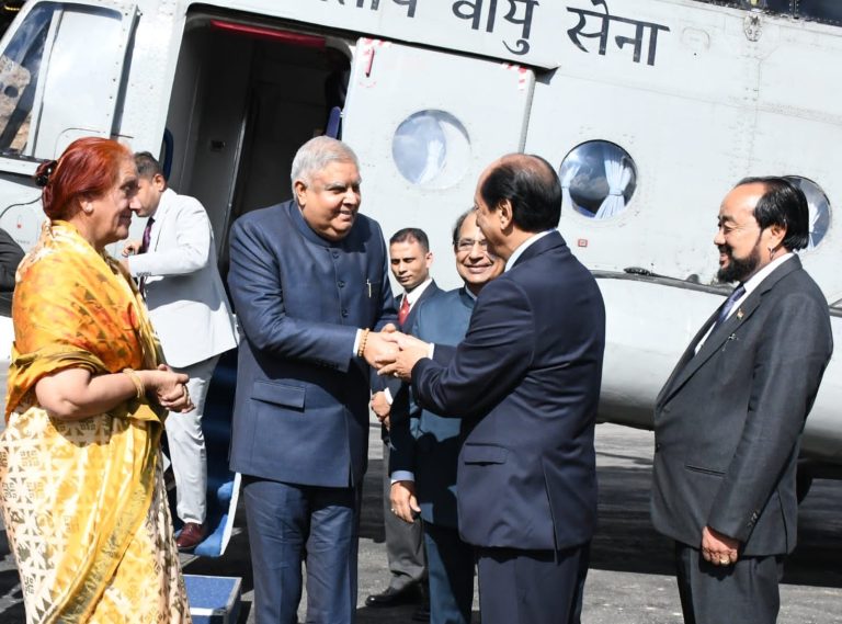 उपराष्ट्रपति धनखड़ नागालैंड के स्थापना दिवस के अवसर पर पहुंचे कोहिमा