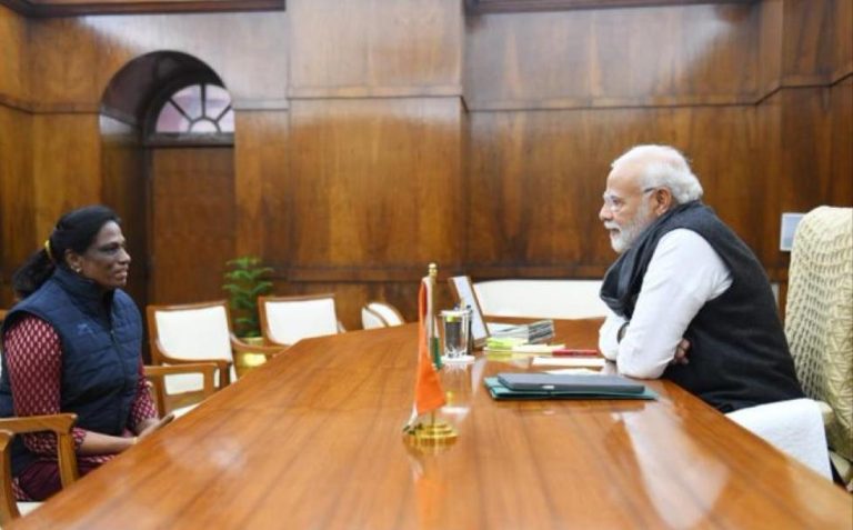 पीएम मोदी से सांसद पी टी ऊषा ने भेंट की