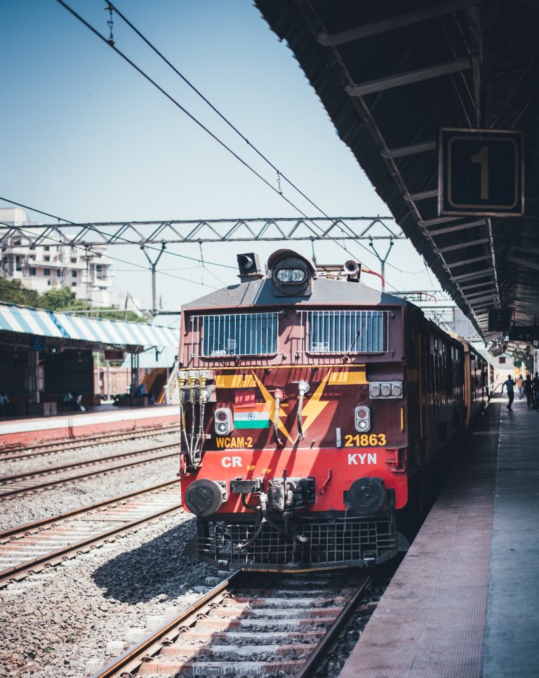 अब और आसानी से होगा मां वैष्णो देवी का दर्शन, नए साल में रेलवे का तोहफा