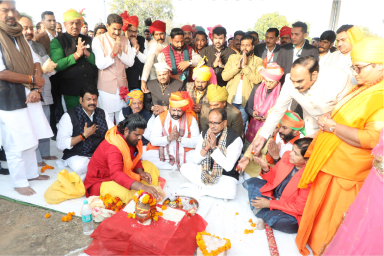 भोपाल: मनुआभान टेकरी पर रानी पद्मावती की भव्य प्रतिमा का निर्माण किया जाएगा, सीएम शिवराज ने किया भूमि-पूजन