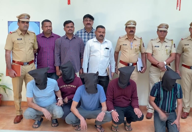 महाराष्ट्र: नवी मुंबई पुलिस ने MBBS दाखिले के बहाने लोगों को ठगने वाले गिरोह को पकड़ा
