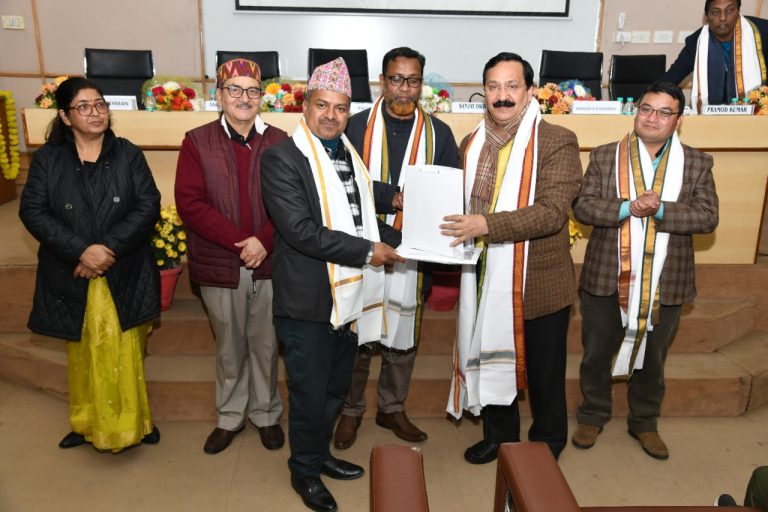 सार्क जर्नलिस्‍ट फोरम के प्रतिनिधि मंडल ने IIMC का किया दौरा