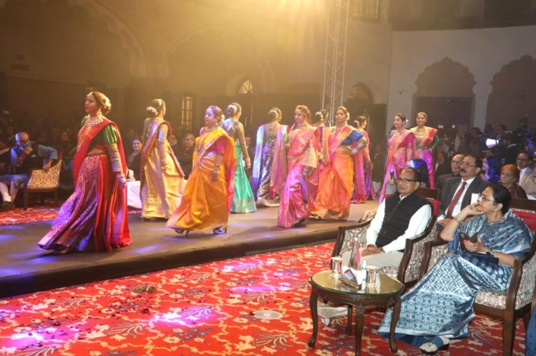 मप्र: सांस्कृतिक कार्यक्रमों से कम होता है तनाव – सीएम शिवराज सिंह