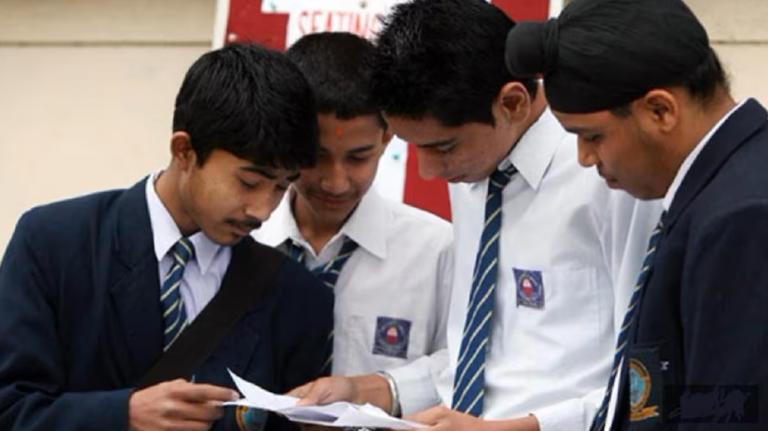 CBSE कक्षा 10वीं और 12वीं के एडमिट कार्ड जारी