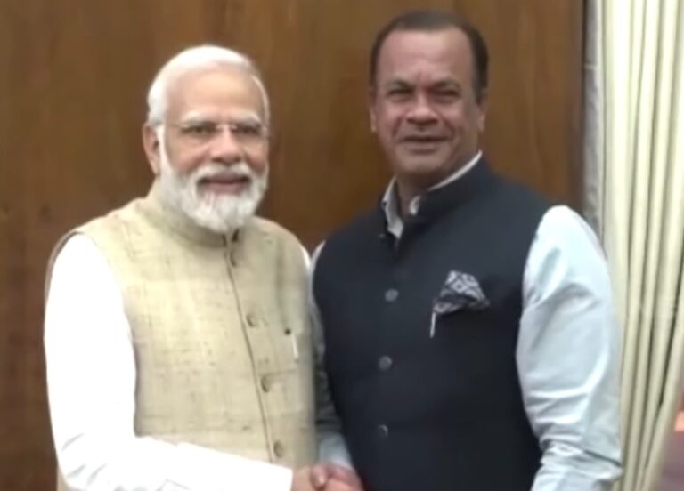 PM मोदी से मिले सांसद कोमाटिरेड्डी