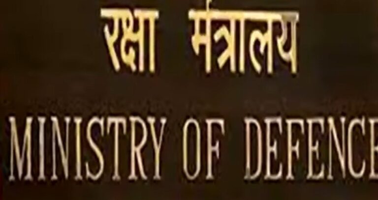 आत्मनिर्भर भारत की लंबी छलांग, रक्षा मंत्रालय ने पोत कंपनियों के साथ 19,600 करोड़ रुपए का किया करार