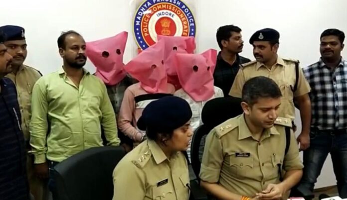 इन्दौर: पुलिस ने किया क़रीबन 70 लाख रु की ज्वेलरी चोरी का खुलासा