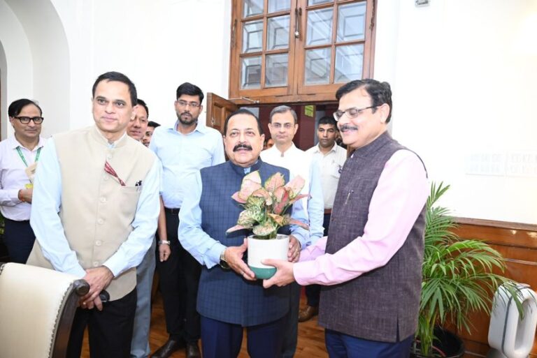 Chairman CBDT Nitin Gupta welcomed MoS Dr. Jitendra Singh with a potted Plant