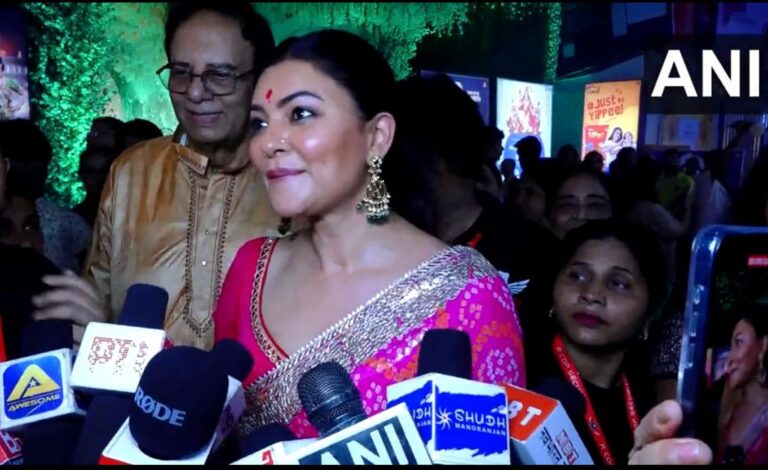 I am very happy this year because my both parents are with me for the Durga puja- Actor Sushmita Sen