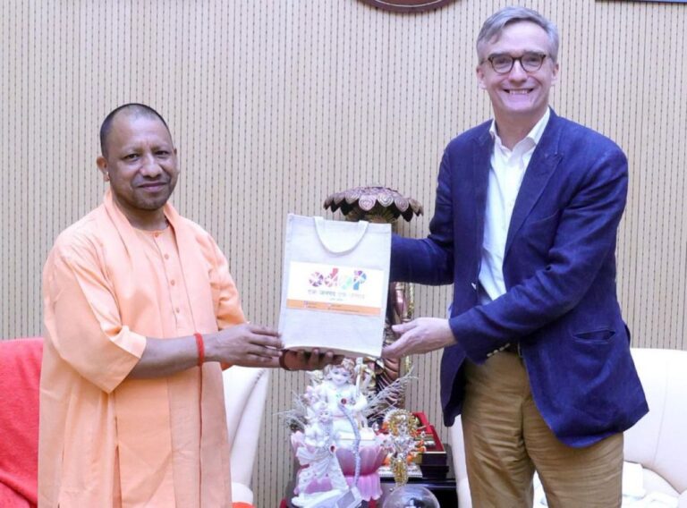 Great to meet with Uttar Pradesh Chief Minister Yogi Adityanath- Alex Ellis