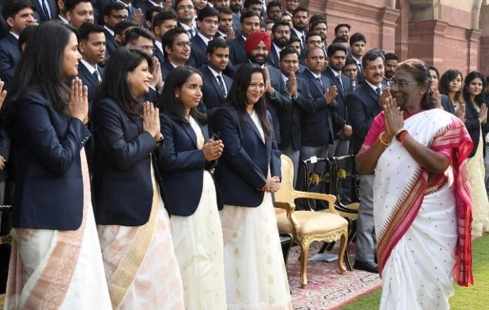 Image source: @rashtrapatibhvn