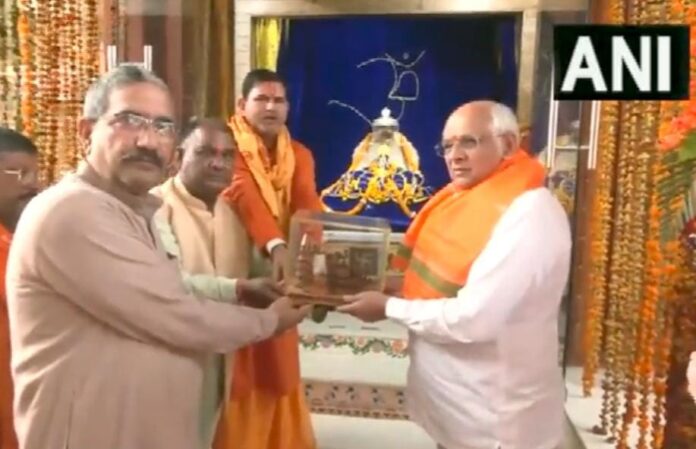 WhatsApp Image 2023-11-25 at 2.54.21 PM Image source: @ANI