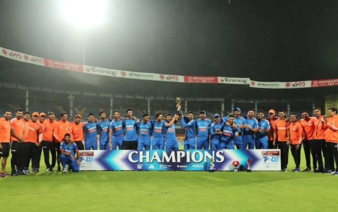 IND vs AUS टी-20I सीरीज: भारत ने 4-1 से जीती सीरीज, पांचवे टी-20 मैच में ऑस्ट्रेलिया को 6 रन से हराया