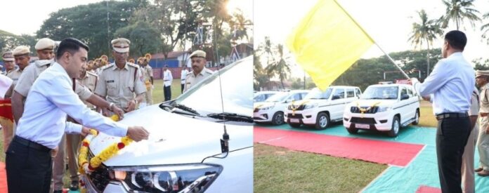 Panaji: CM Sawant flagged off the newly commissioned vehicles for Fire Services Department at St Inez