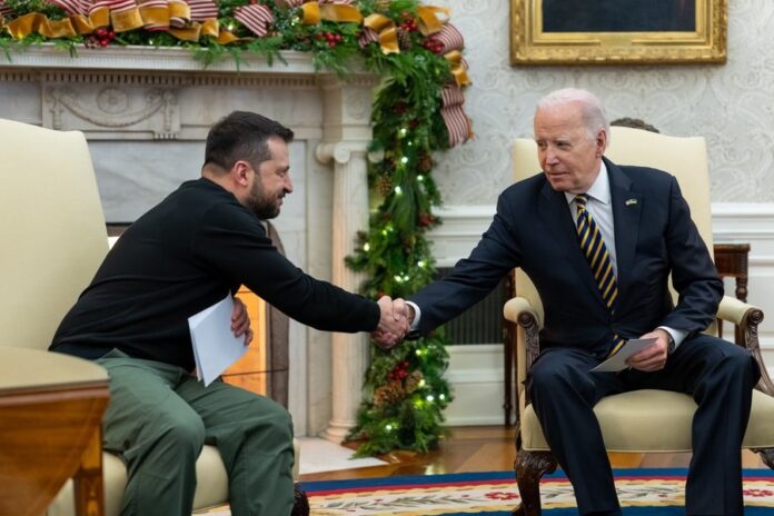 US President Biden meets Ukrainian President Zelenskyy at White House