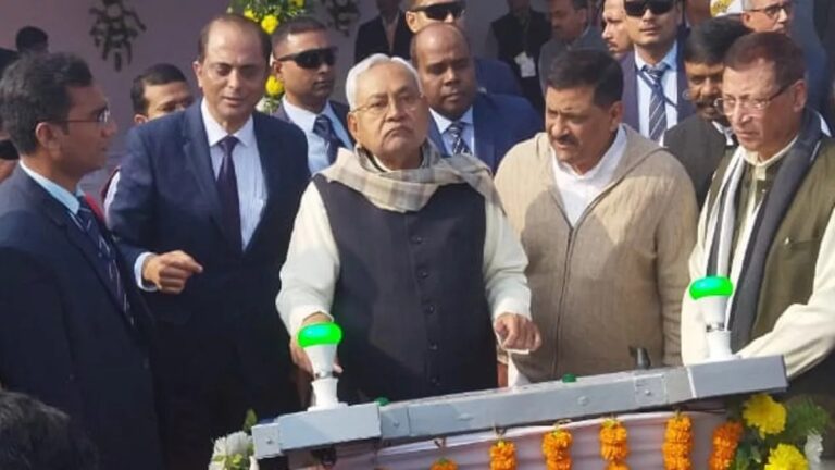 बिहार: CM नीतीश कुमार ने ‘गंगाजल आपूर्ति योजना’ का किया उद्घाटन