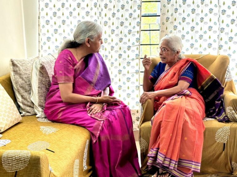 FM Sitharaman met E.P. Ananthalakshmi, her teacher during college days