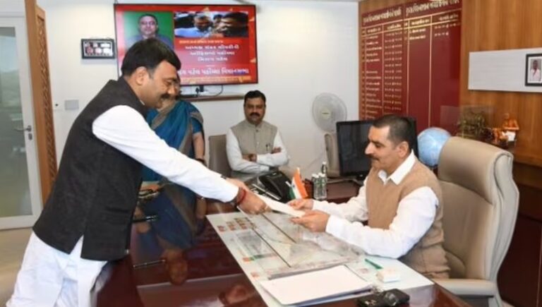 गुजरात: कांग्रेस विधायक चिराग पटेल ने पद से दिया इस्तीफा