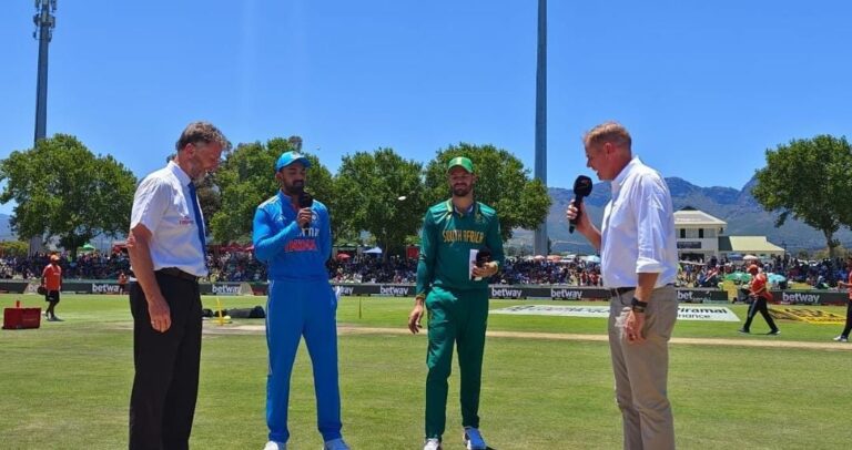 IND vs SA ODI सीरीज: दक्षिण अफ्रीका ने टॉस जीतकर गेंदबाजी का किया फैसला