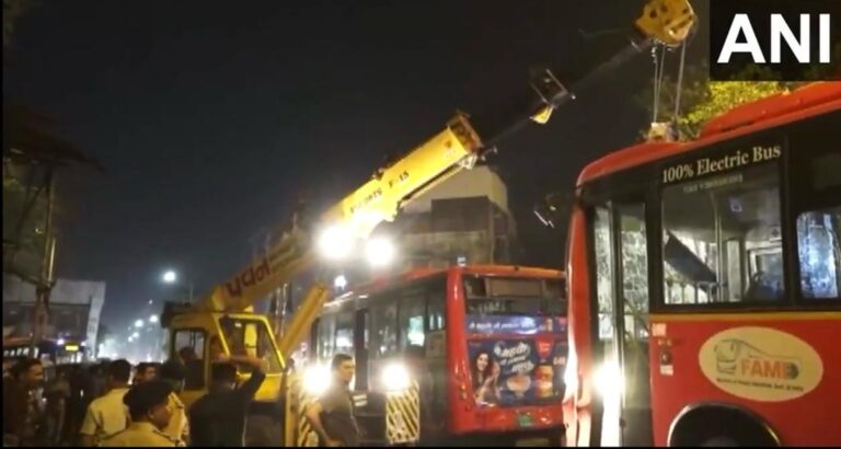 Surat: 1 died & 8 Injured after a bus hit several vehicles