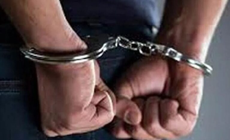 जम्मू कश्मीरः बारामूला में सुरक्षाबलों को मिली बड़ी कामयाबी, एलईटी के आतंकवादी को किया गिरफ्तार